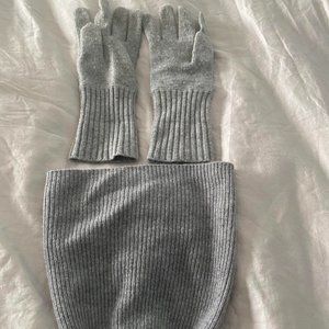 Halogen 100% cashmere beanie and gloves